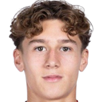 player-image