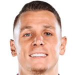 player-image