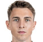 player-image